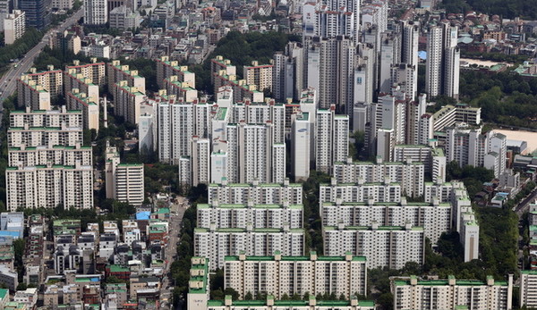 한국부동산원에 따르면 지난 28일 기준 서울 아파트 매매가가 0.06% 상승하며 30주 연속 상승세를 유지하고 있는 것으로 나타났다. [사진=한국부동산원]