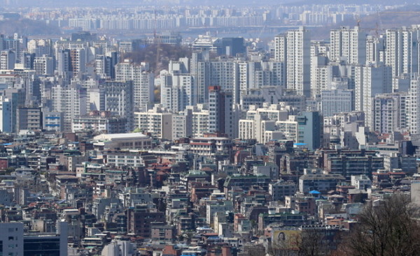 한국부동산원에 따르면 지난해 주택종합 매매가격지수가 전년 말 대비 5.36% 상승한 것으로 나타났다. [사진=뉴시스]