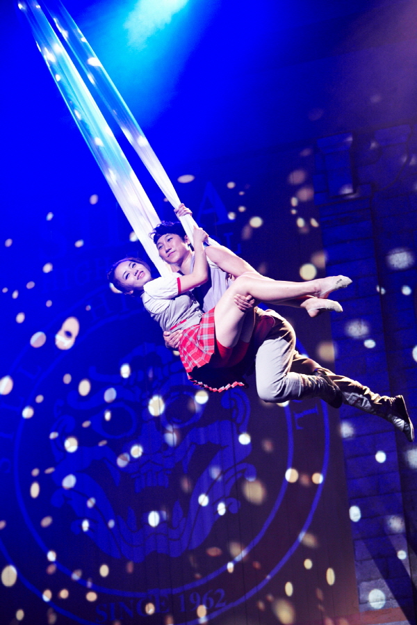 경주엑스포공원 상설 퍼포먼스 인피니티 플라잉이 10주년 기념 투어공연이 국립중앙박물관 극장 '용'에서 진행되고 있다. 사진=페르소나 경주 제공