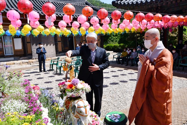 í¬í†  ê¹€ì–'í˜¸ ì‚¼ì²™ì‹œìž¥ ë¶€ì²˜ë‹˜ ì˜¤ì‹  ë‚  ì‹œë¯¼ë