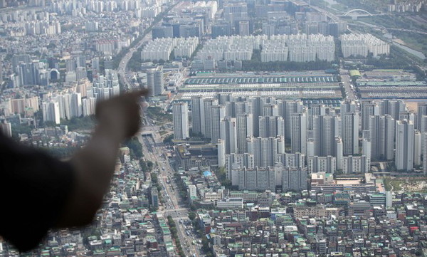한국부동산원에 따르면 지난달 전국 월간 주택종합 매매가격이 0.85% 상승한 것으로 나타났다. [사진=뉴시스]