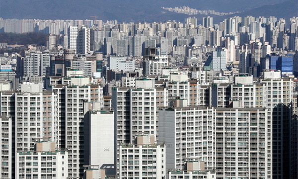 한국부동산원에 따르면 지난 16일 기준 서울 아파트 매매가가 0.21% 상승한 것으로 나타났다. [사진=뉴시스]