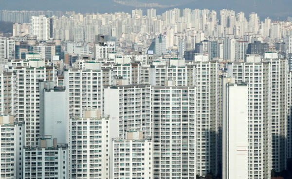 한국부동산원에 따르면 지난 6일 기준 서울 아파트 매매가가 0.21% 상승한 것으로 나타났다. [사진=뉴시스]