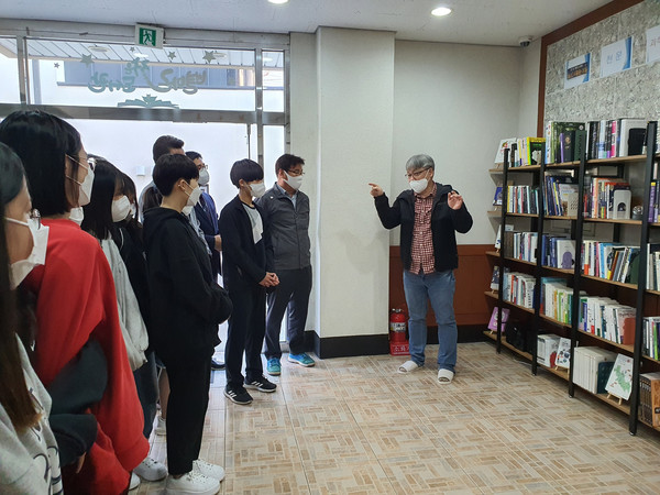 ▲ 영월군 별마로작은도서관, 천문·우주·과학문화 북큐레이션 열려