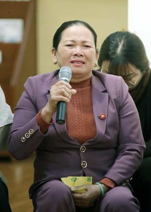 베트남 한국군 학살 증언하는 피해자한국군의 베트남 민간인 학살 피해자 응우옌 티탄 씨가 2019년 4월 3일 광주 서구 5·18기념문화센터를 방문해 당시 상황을 설명하는 모습. 사진=연합뉴스