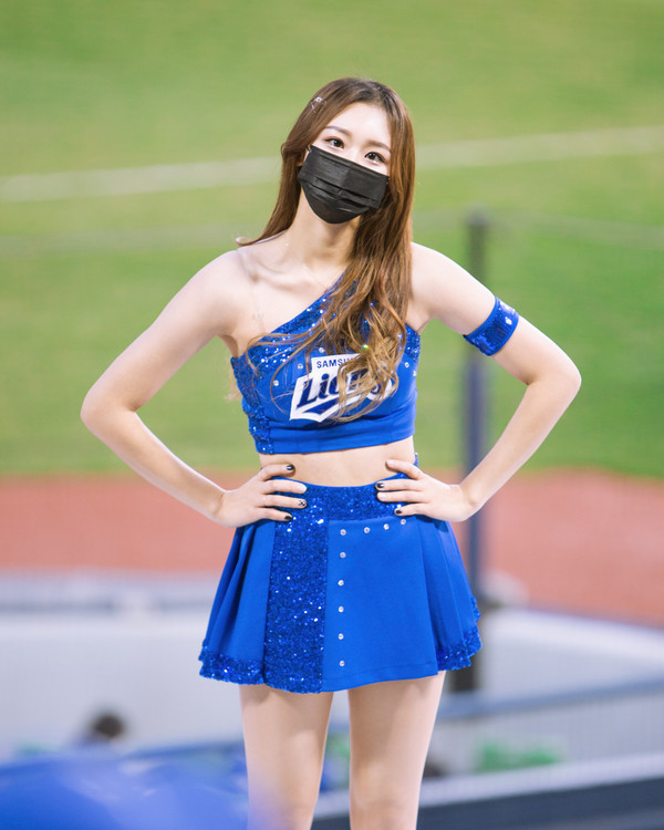 국가대표' 치어리더 김가영, 월드뷰티퀸 대회 출신 다운 미모 클라스! < 소셜인머니 < 기사본문 - 위클리오늘