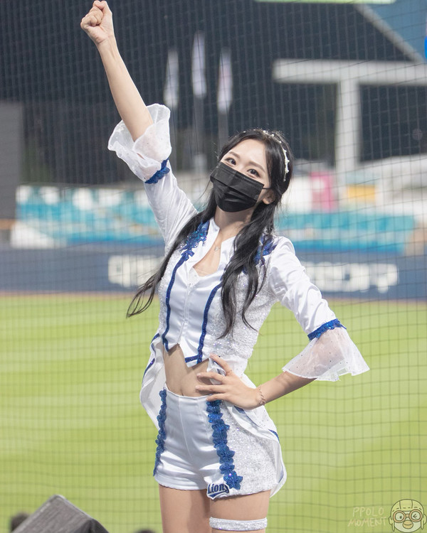 국가대표' 치어리더 김가영, 월드뷰티퀸 대회 출신 다운 미모 클라스! < 소셜인머니 < 기사본문 - 위클리오늘