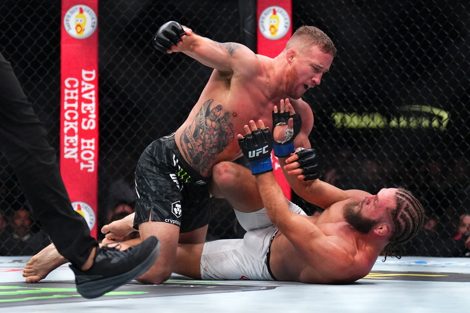 ▲ 저스틴 게이치 vs 라파엘 피지예프 UFC 313 코메인 이벤트 라이트급 경기 / 사진 제공=UFC