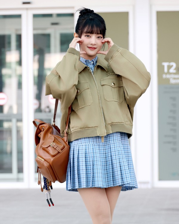 (여자)아이들 민니, ‘러블리 그 자체’(공항패션)