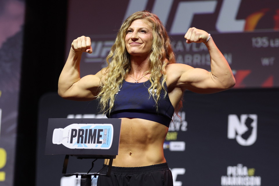 ▲ UFC 316 케일라 해리슨 계체 / 사진 제공=UFC