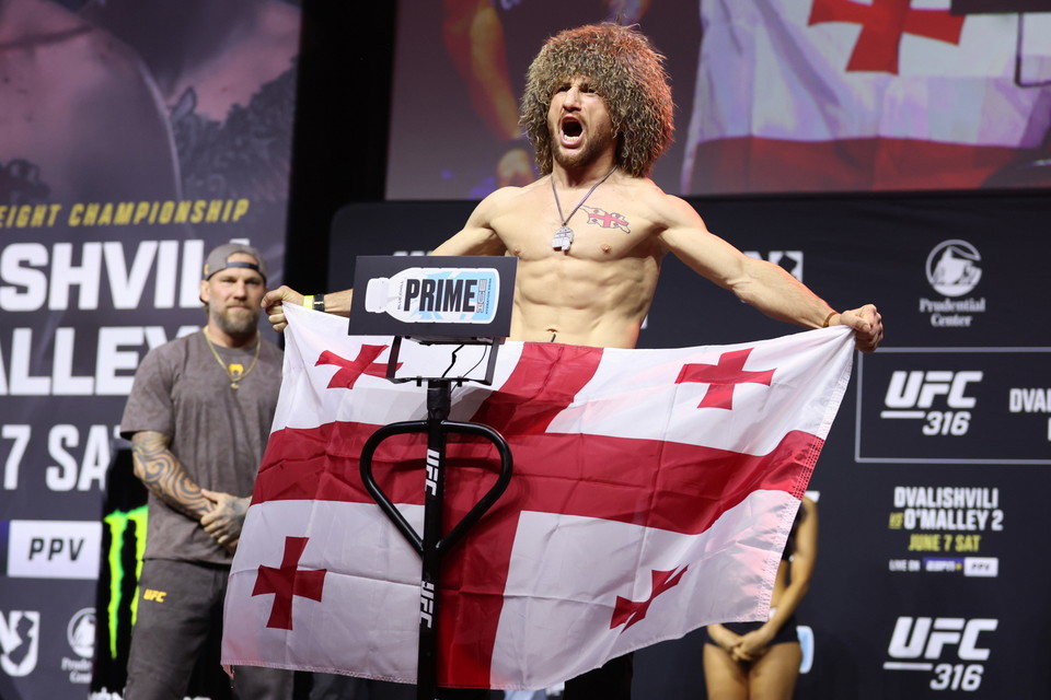 ▲ UFC 316 메랍 드발리쉬빌리 계체 / 사진 제공=UFC