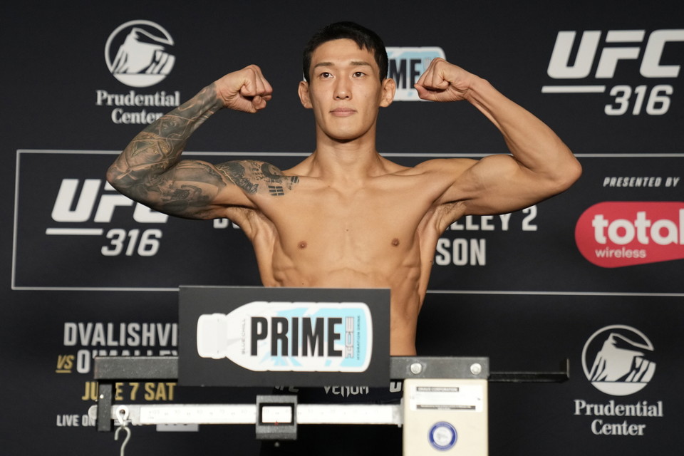 ▲ UFC 316 유주상 계체 / 사진 제공=UFC