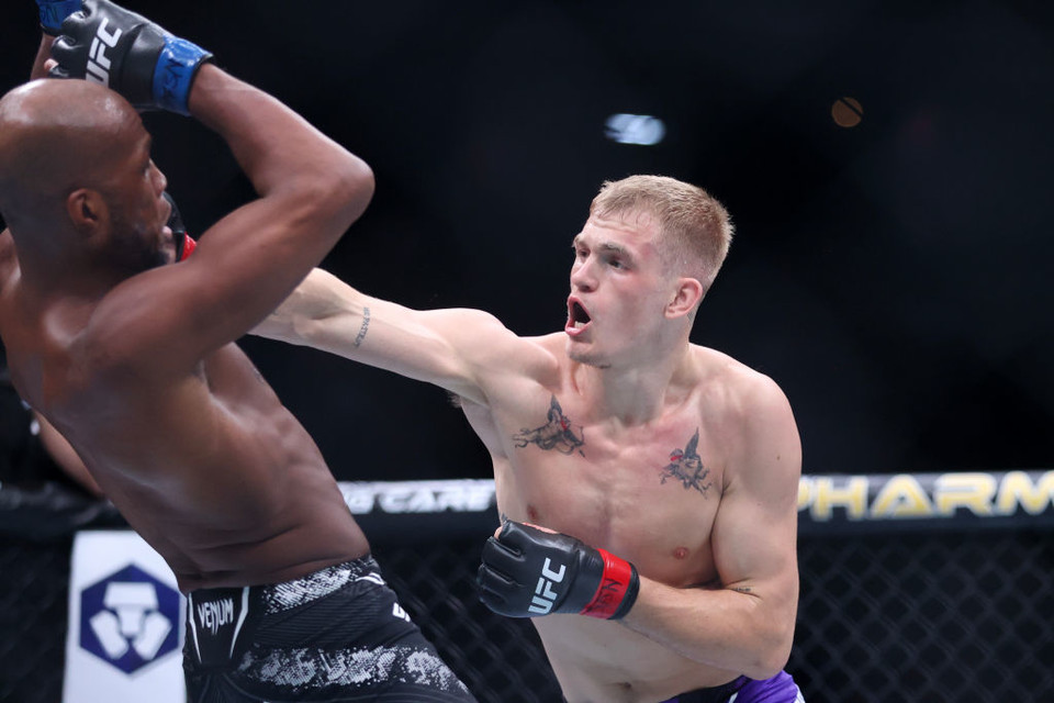 ▲ 이안 마샤두 개리 vs 마이클 페이지 / 사진 제공=UFC