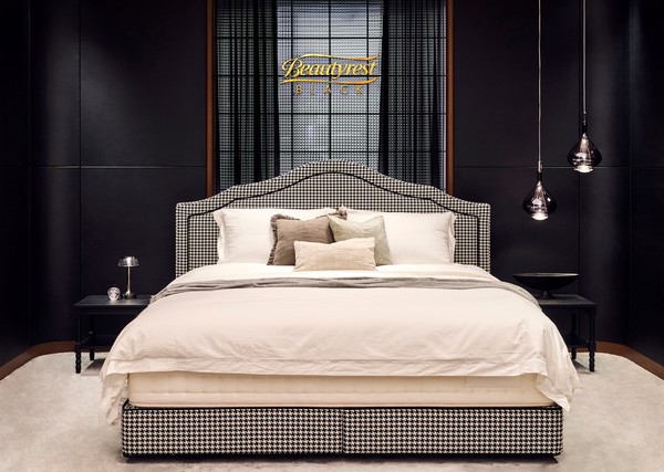 ▲ 시몬스, 신세계백화점 강남점 리뉴얼 확장 오픈  ‘하이엔드 럭셔리 스토어로 재탄생’