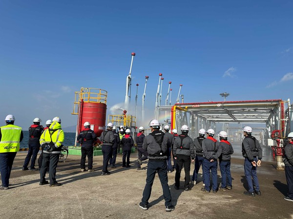 ▲위험물 취급 부두 소방훈련 모습/여수광양항만공사 제공