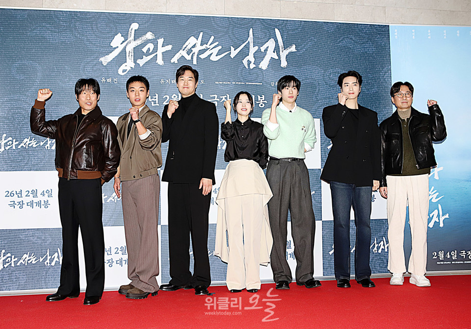 유지태, '왕과 사는 남자' VIP 시사회 참석