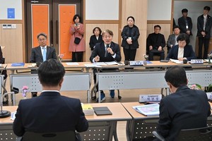 [위클리오늘] (포토) 광주 서구, <b>윤호중</b> 행정안전부 장관과 <b>통합돌봄</b> 간...